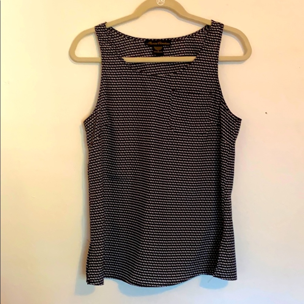 Sleeveless blouse
